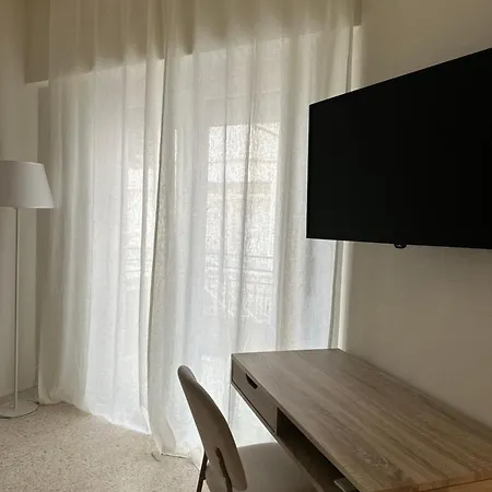 Πανσιόν Maison Bengasi